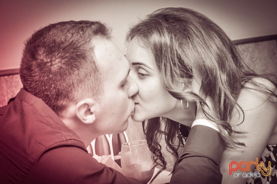 Valentine's Day cu Trupa West, Cocoşelul Nebun