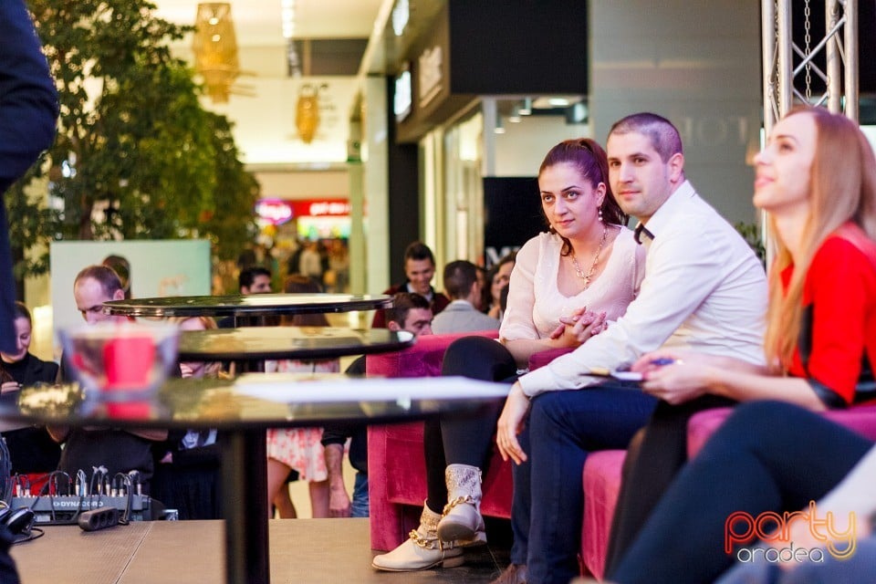 Valentine's Day de Poveste, Lotus Center
