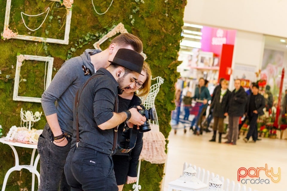 Valentine's Day de Poveste, Lotus Center