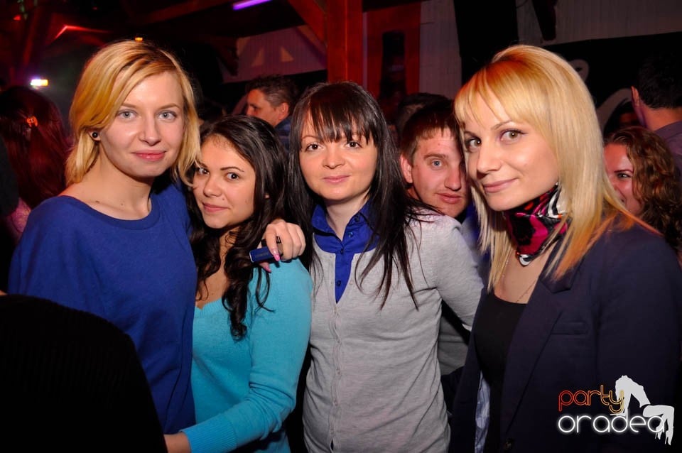 Valentine's Day Party în Faház, 