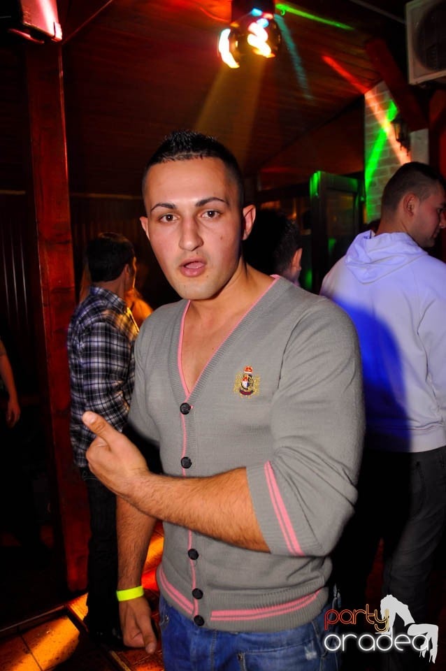 Valentine's Day Party în Faház, 