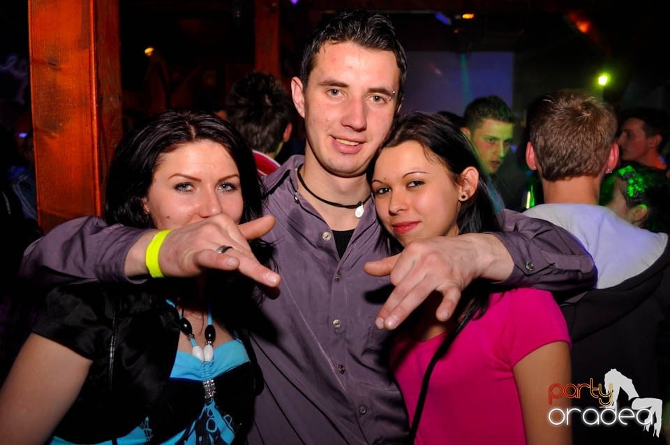 Valentine's Day Party în Faház, 