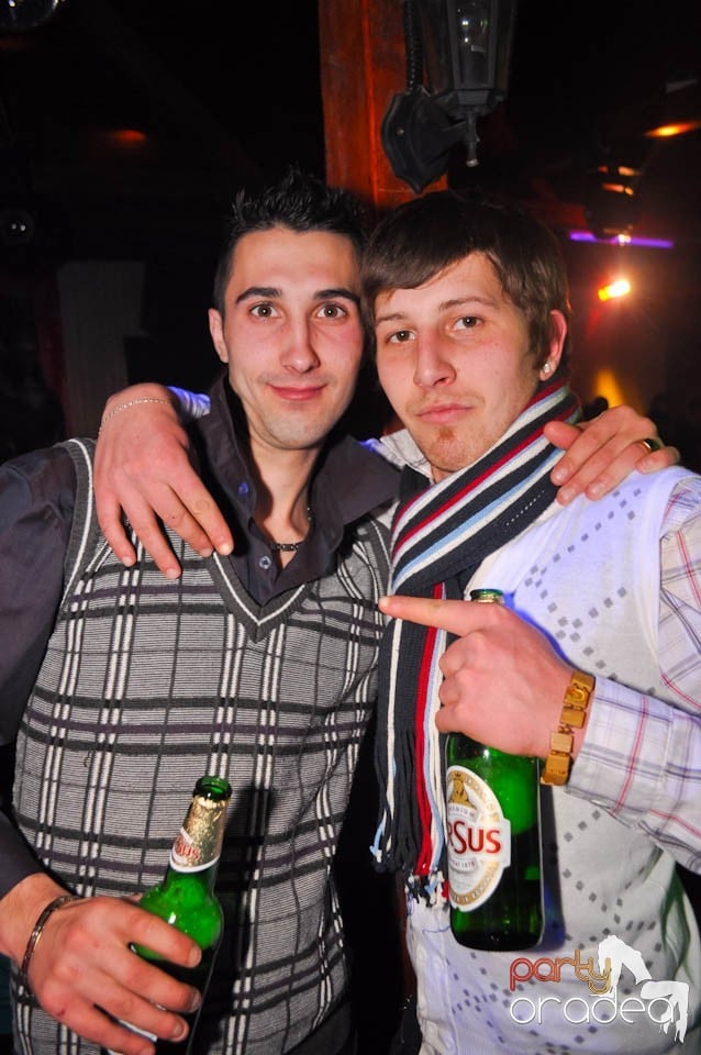 Valentine's Day Party în Faház, 