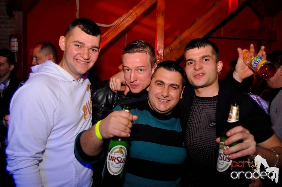 Valentine's Day Party în Faház, 