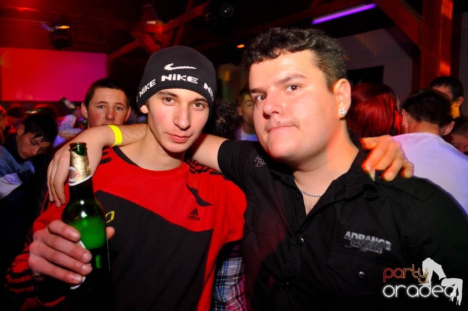 Valentine's Day Party în Faház, 