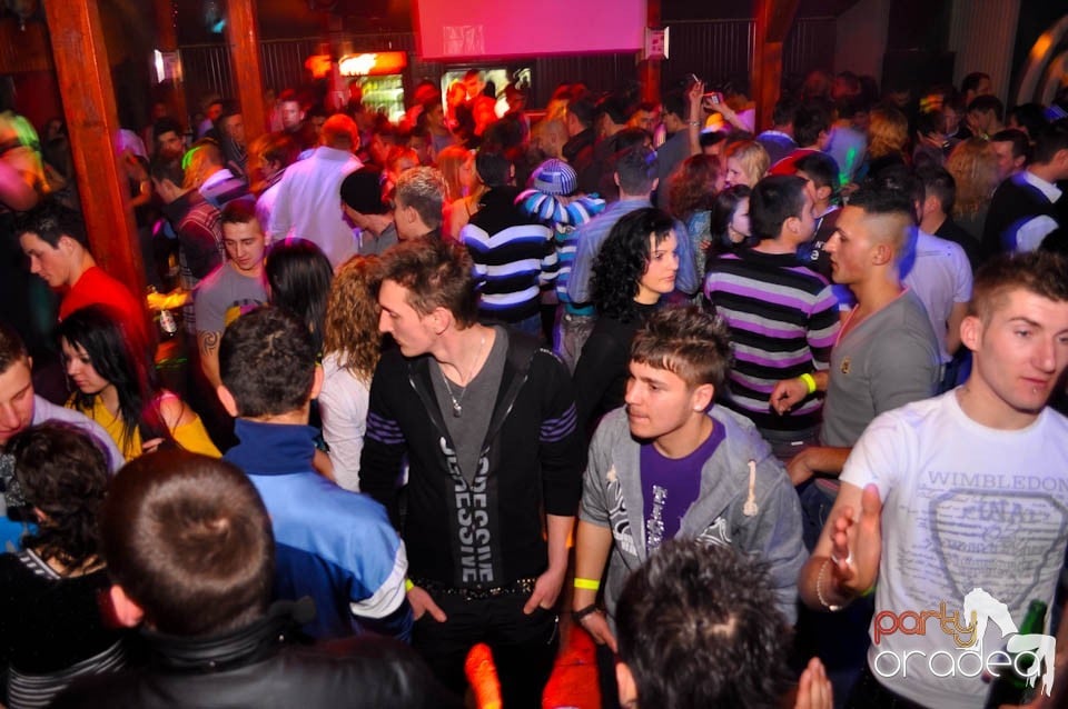 Valentine's Day Party în Faház, 