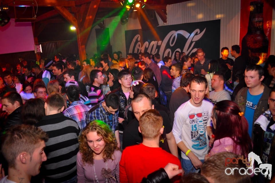 Valentine's Day Party în Faház, 