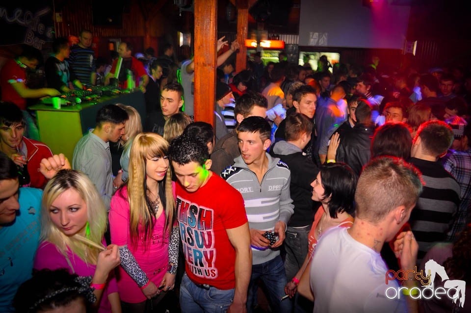 Valentine's Day Party în Faház, 