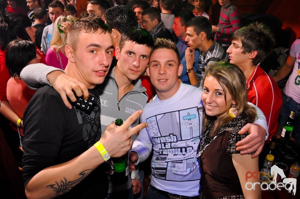 Valentine's Day Party în Faház, 