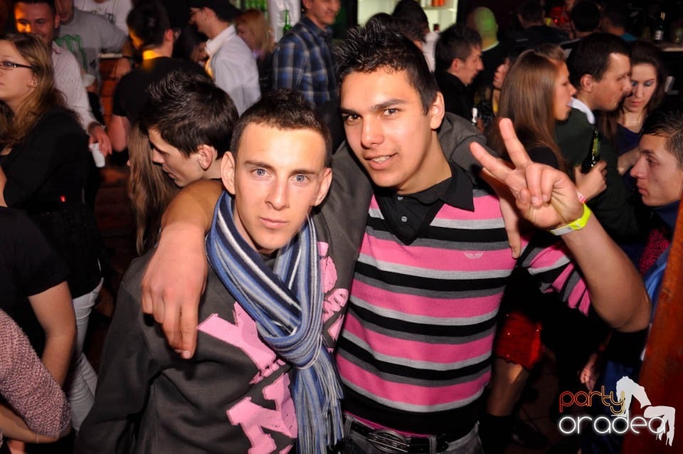 Valentine's Day Party în Faház, 