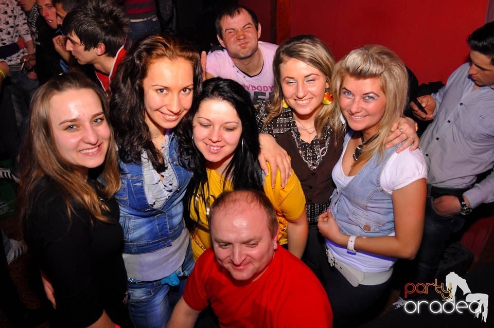 Valentine's Day Party în Faház, 