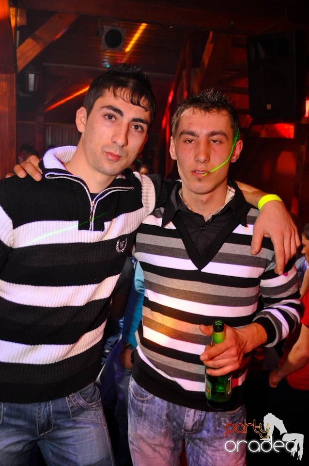 Valentine's Day Party în Faház, 