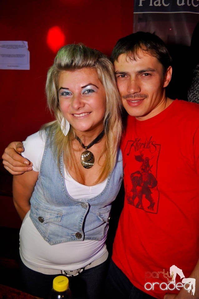 Valentine's Day Party în Faház, 