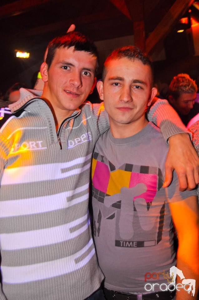 Valentine's Day Party în Faház, 