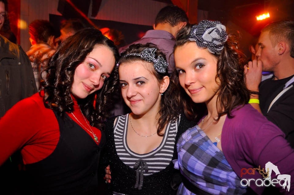 Valentine's Day Party în Faház, 