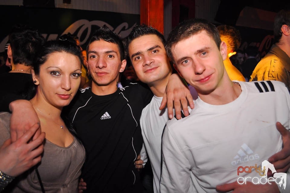 Valentine's Day Party în Faház, 