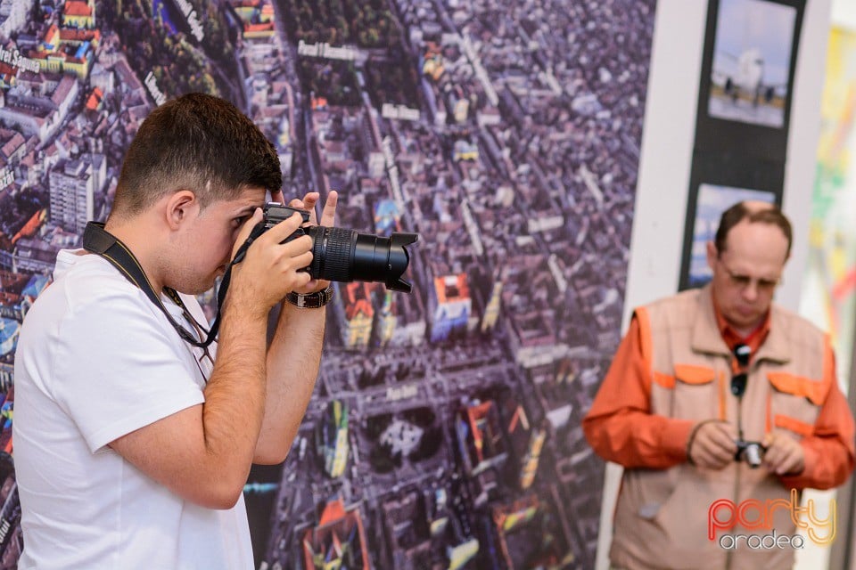 Vernisajul expoziţiei de fotografie