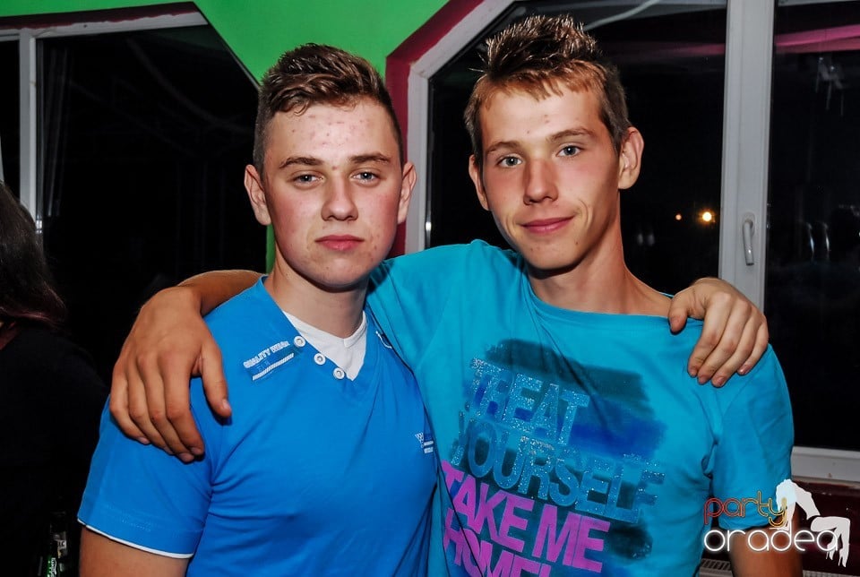 Vine party, Royal Party House