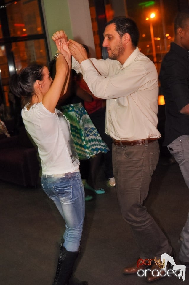 Vineri dansăm în Blondy's, 