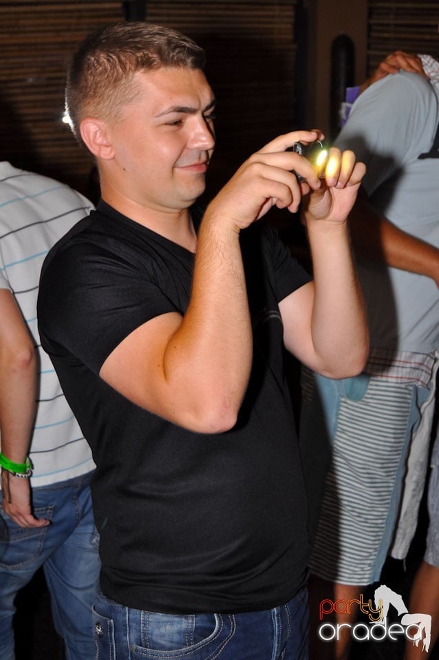 Vineri e Karaoke Party în Zulu, Zulu Caffe