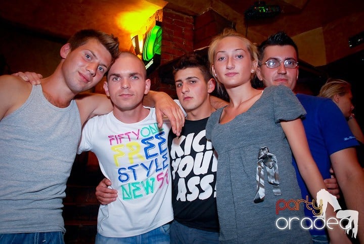 Vineri în Downtown, 