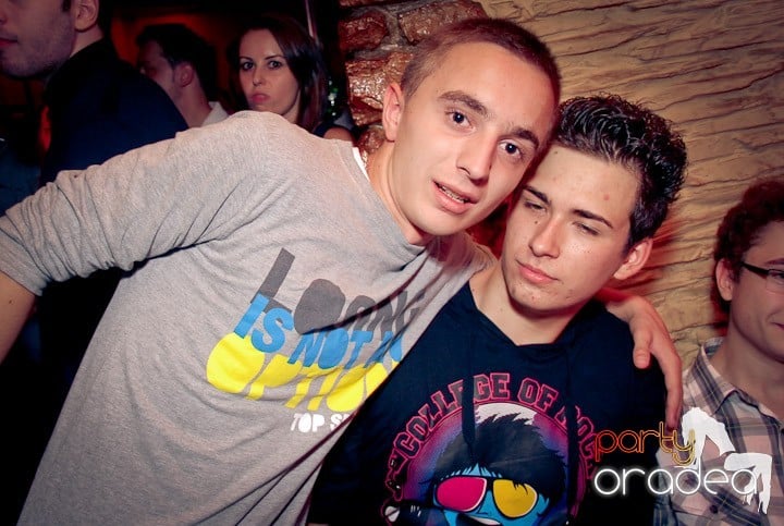 Vineri în Downtown, 