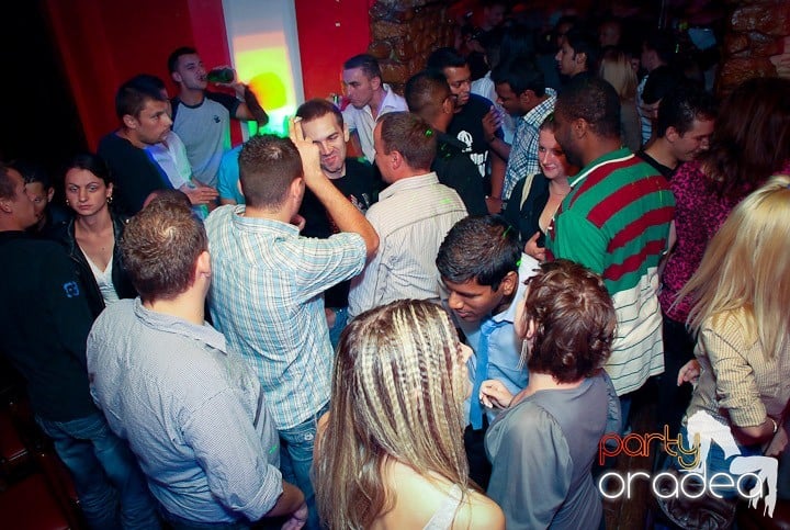 Vineri în Downtown, 