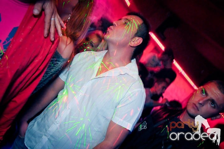 Vineri în Downtown, 