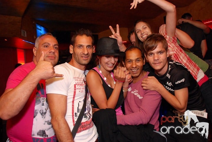 Vineri în Downtown, 