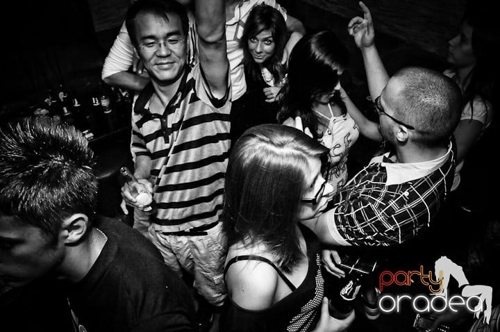 Vineri în Downtown, 