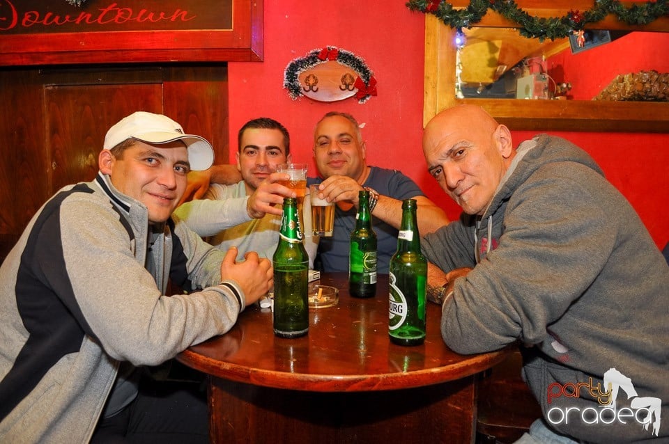 Vineri începe distracţia în Club Downtown, 