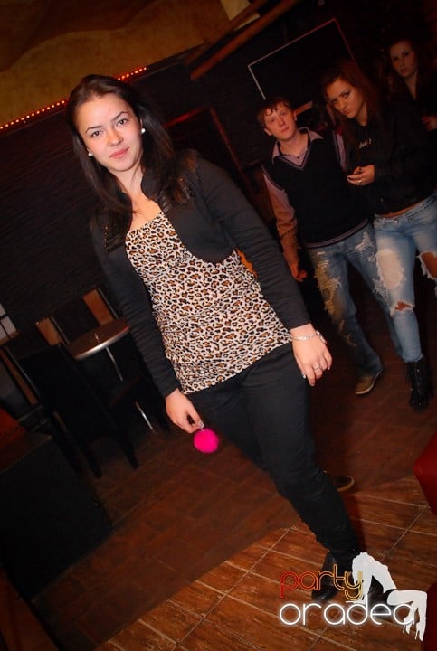 Vineri începe distracţia în Downtown, 