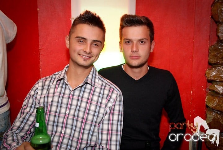 Vineri începe distracţia în Downtown, 