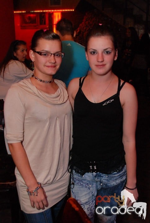 Vineri începe distracţia în Downtown, 