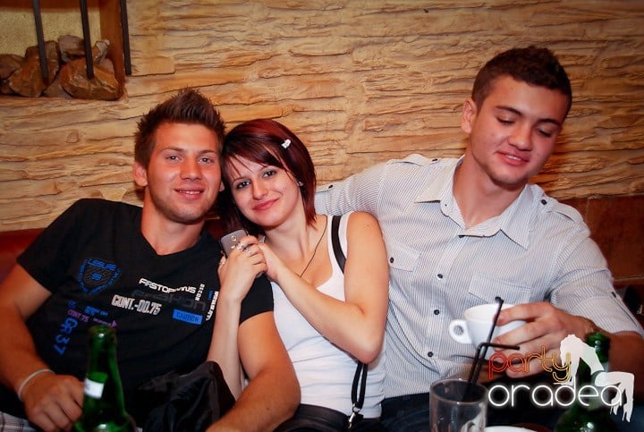 Vineri începe distracţia în Downtown, 