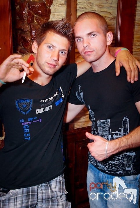 Vineri începe distracţia în Downtown, 