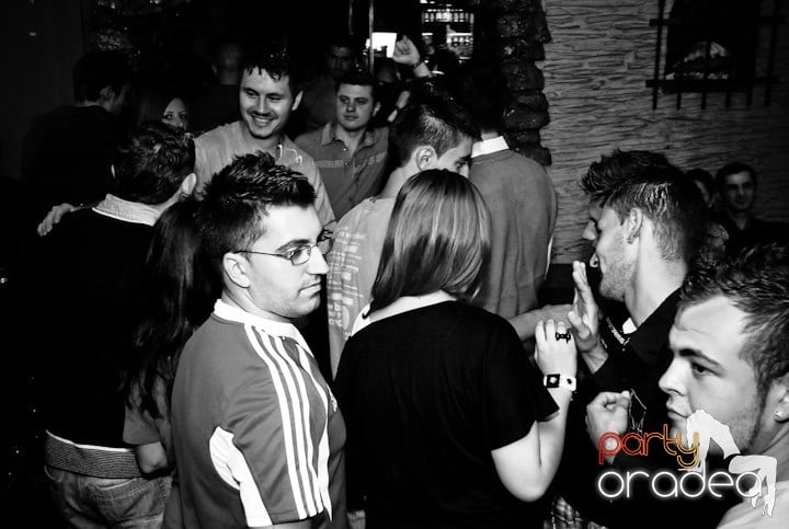 Vineri începe distracţia în Downtown, 