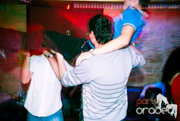 Vineri începe distracţia în Downtown, 