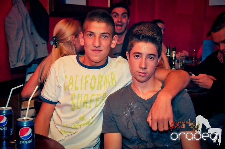 Vineri începe distracţia în Downtown, 