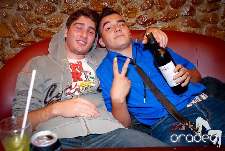 Vineri începe distracţia în Downtown, 