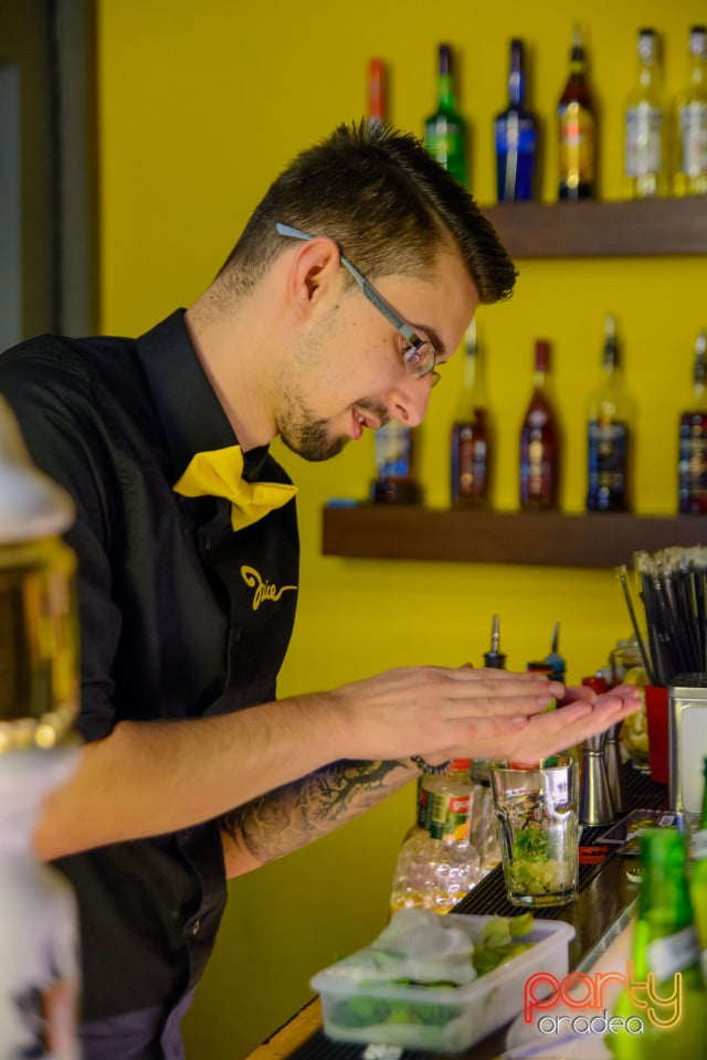 Vineri Seara în Juice, Juice