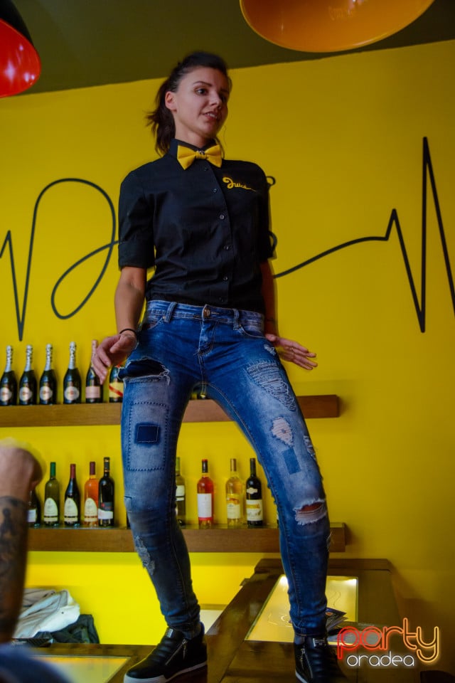Vineri Seara în Juice, Juice