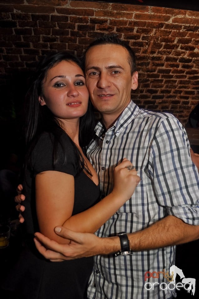 Vineri noaptea @ Club Escape, 