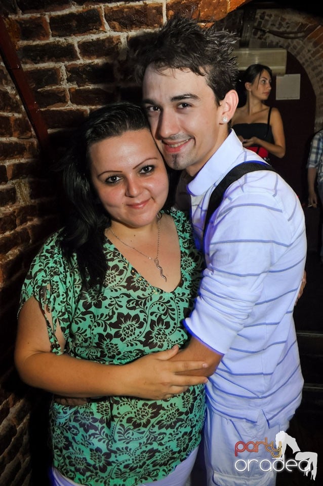 Vineri noaptea @ Club Escape, 