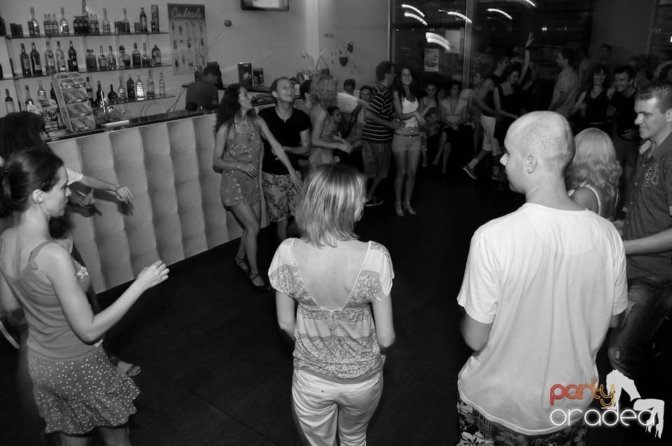 Vineri noaptea în Blondy's, 