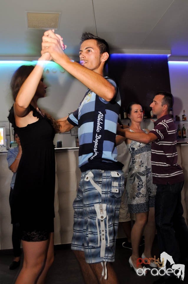 Vineri noaptea în Blondy's, 