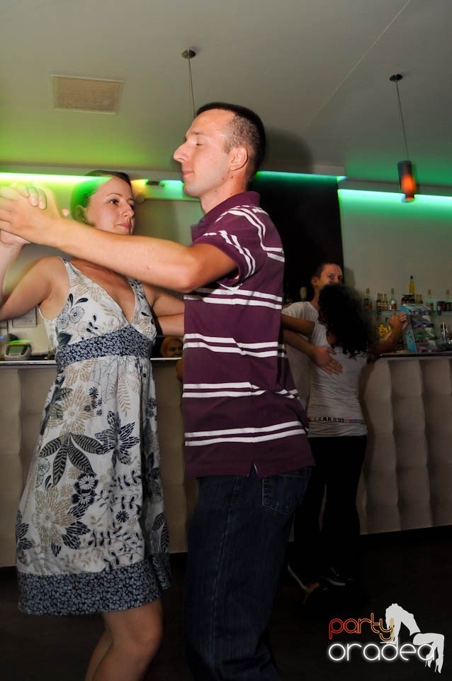 Vineri noaptea în Blondy's, 