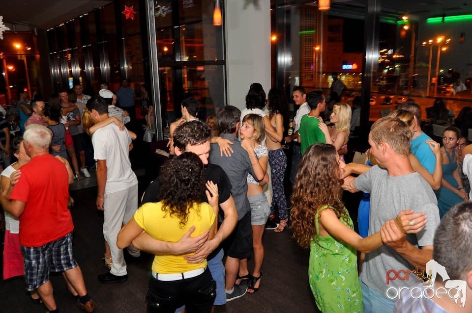 Vineri noaptea în Blondy's, 