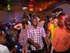 Vineri noaptea în Club Downtown