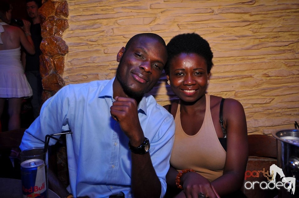 Vineri noaptea în Club Downtown, 